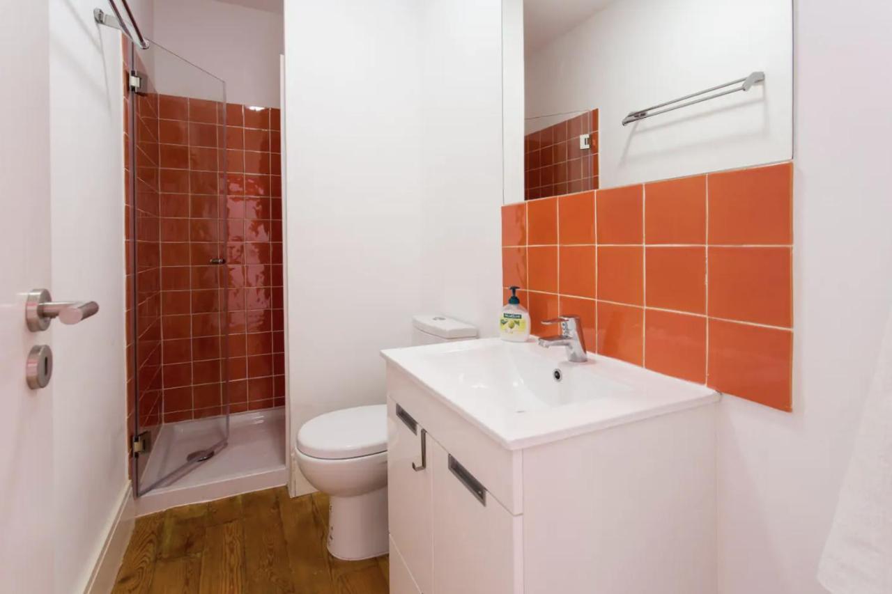 Beautiful 3-story House In Chiado With A 40m² Private Terrace Appartement